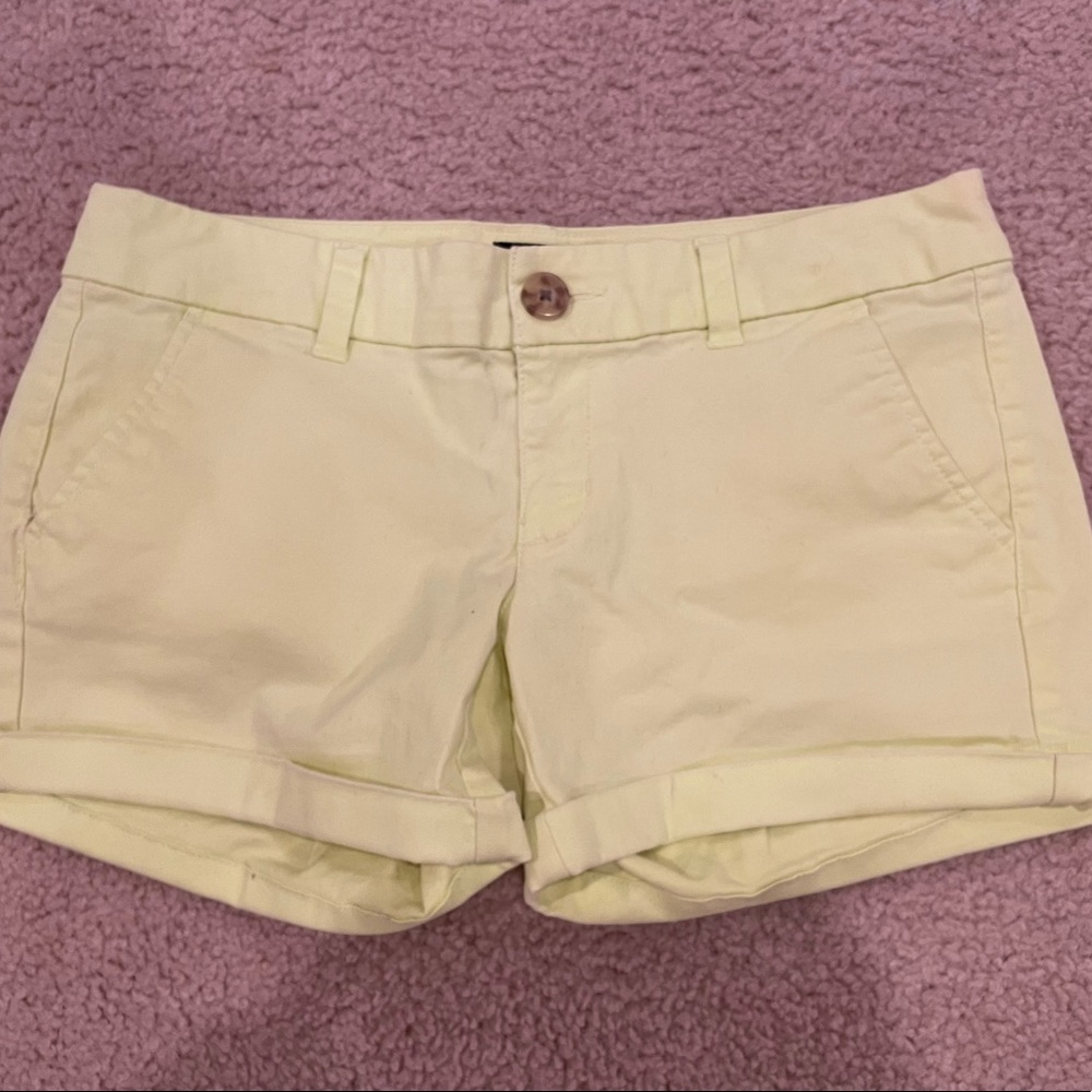 Fluorescent Yellow American Eagle MIDI Stretch Shorts, Size 4